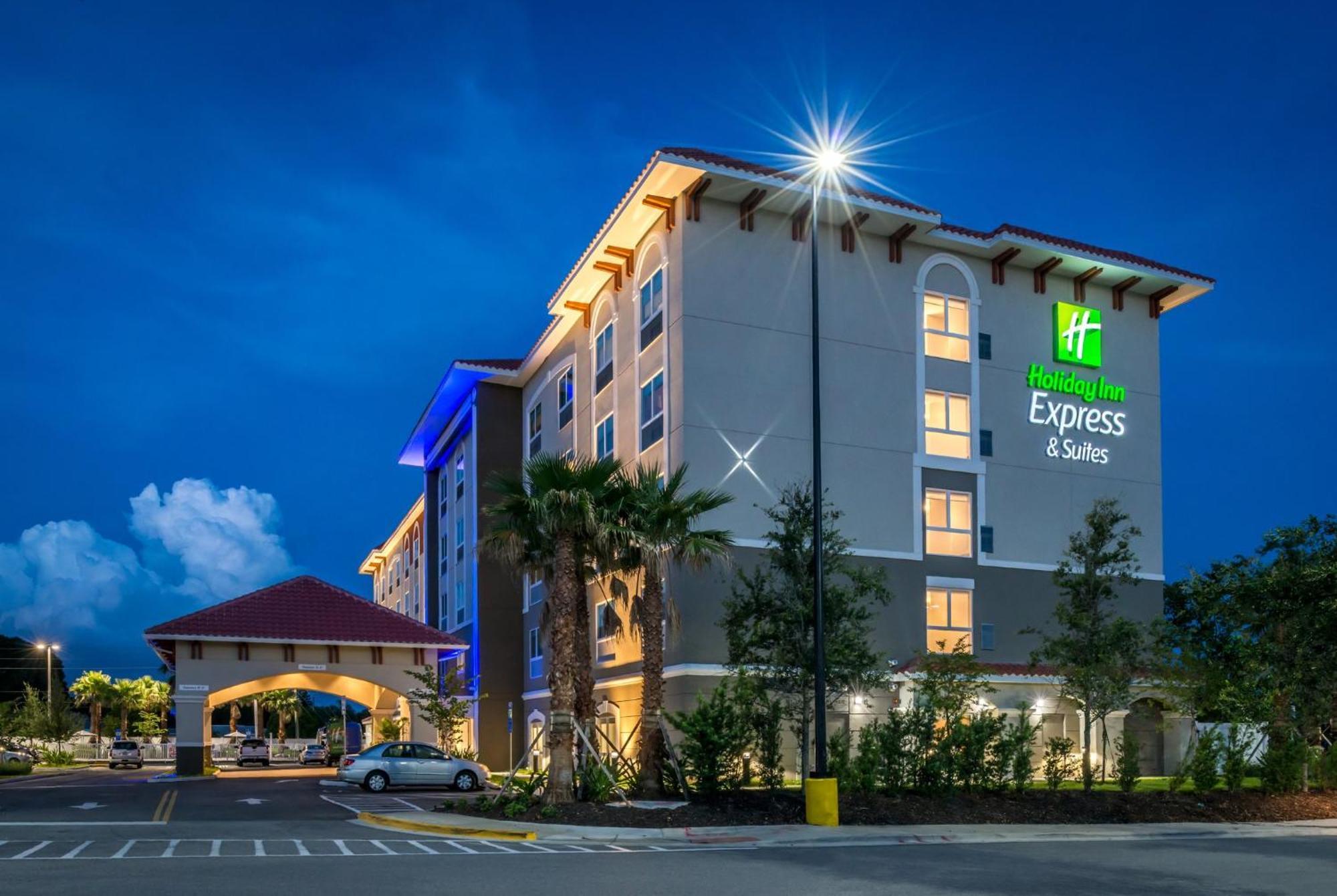 Holiday Inn Express & Suites - St. Petersburg - Madeira Beach By Ihg Kültér fotó